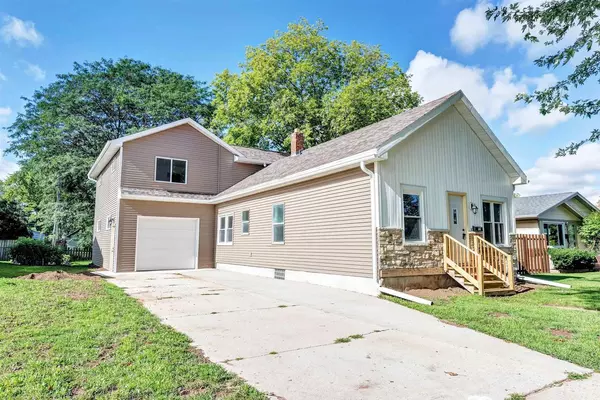 721 CEDAR STREET, De Pere, WI 54115