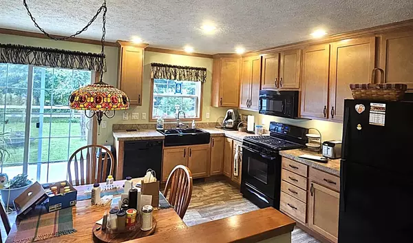 Iola, WI 54945,145 BLAINE STREET