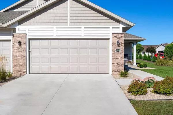 Two Rivers, WI 54241,2723 RIVER LANE