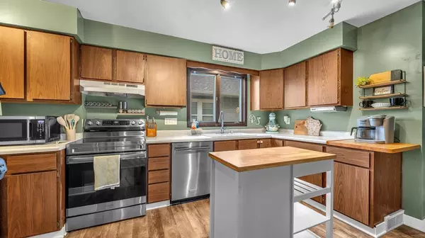 Sheboygan, WI 53081,1324 S 17TH STREET