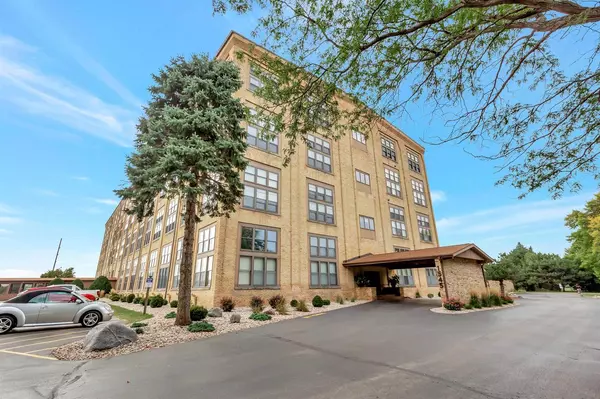 Oshkosh, WI 54901,1545 ARBORETUM DRIVE #422