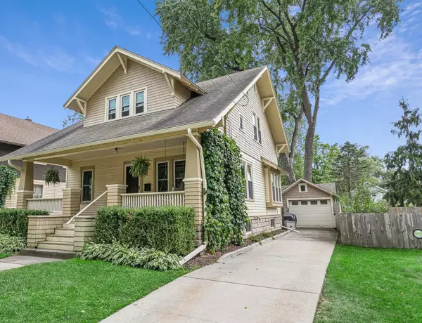 1225 W LAWRENCE STREET, Appleton, WI 54914
