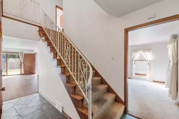 Fond Du Lac, WI 54935,35 HAZOTTE COURT