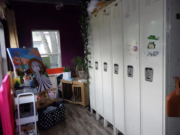 Clintonville, WI 54929,38 5TH STREET