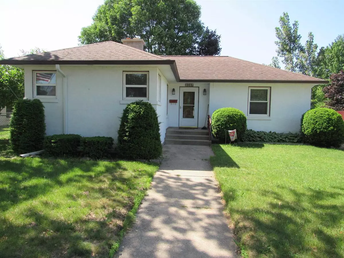 Menominee, MI 49858,2007 17TH AVENUE