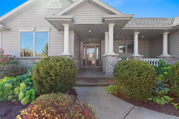 413 HARVEST HILL DRIVE, Denmark, WI 54208