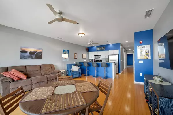 Green Bay, WI 54301,101 CHERRY STREET #209