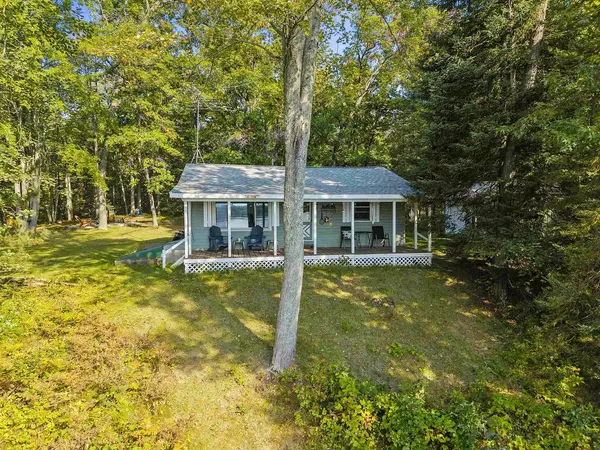 Crivitz, WI 54114,W12415 SENATOR LAKE LANE