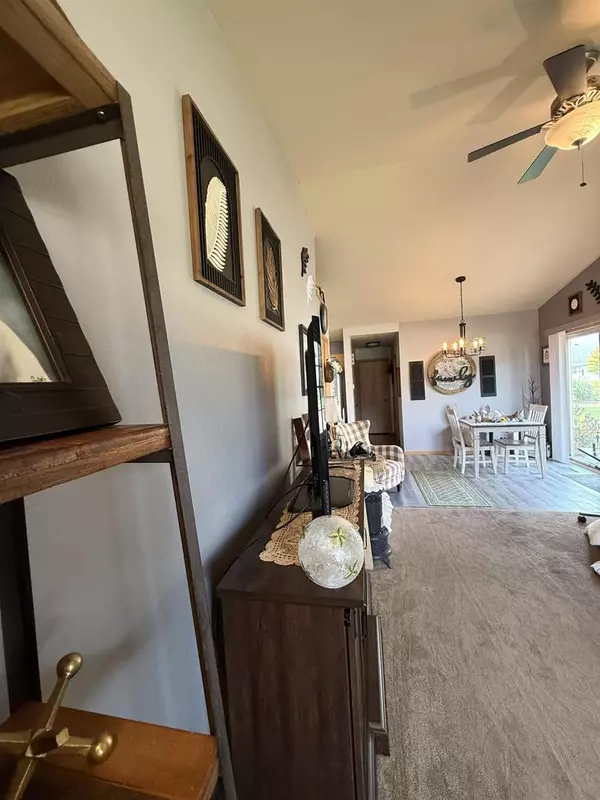 Fond Du Lac, WI 54935,1042 PRIMROSE LANE