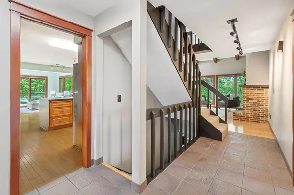 Appleton, WI 54915,1331 N BRIARCLIFF DRIVE