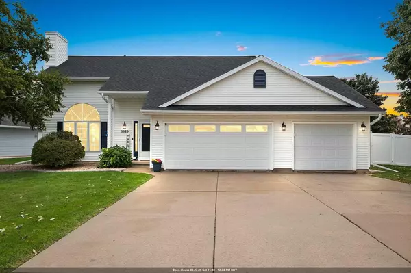 3826 E ONTONAGON LANE, Green Bay, WI 54301