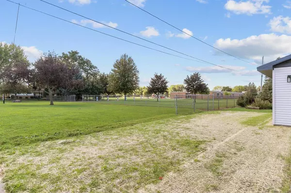 Oshkosh, WI 54902,1301 W 5TH AVENUE