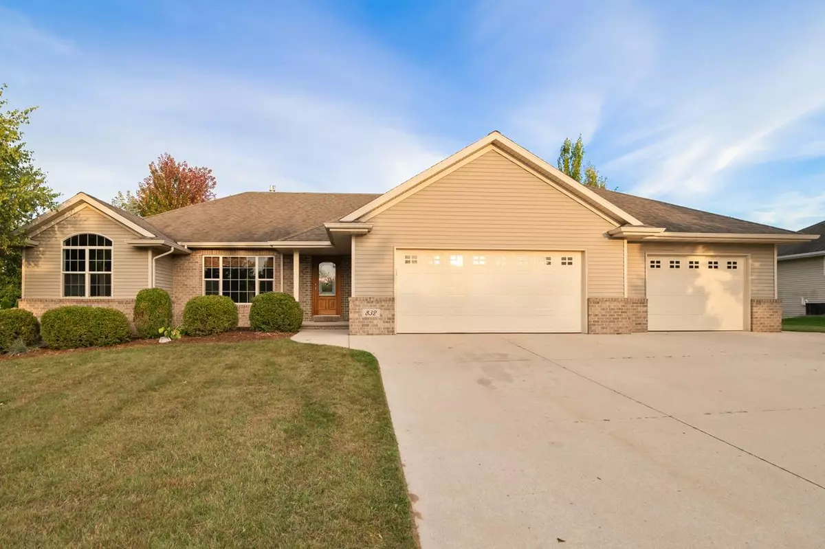 Green Bay, WI 54313,832 SEVERNDROOG WAY