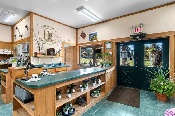 Florence, WI 54121,4413 N LAKE ROAD S