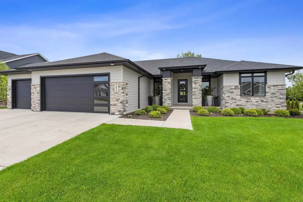 De Pere, WI 54115,3812 HAWK LEDGE CIRCLE