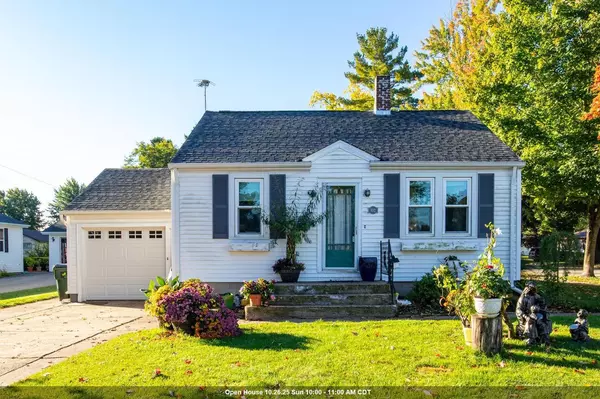 102 E CAMERON STREET, New London, WI 54961