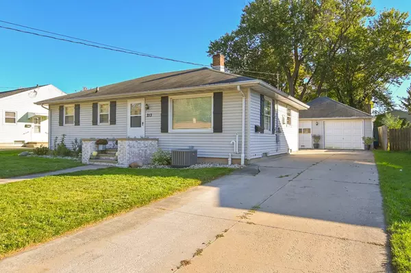 Kaukauna, WI 54130,213 E 17TH STREET