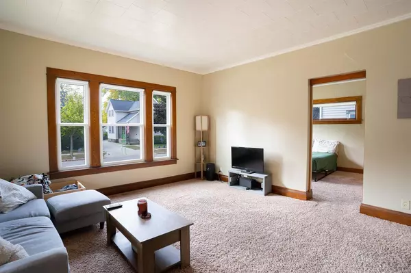 Fond Du Lac, WI 54935,274 ELLIS STREET