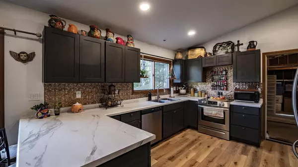 Waupaca, WI 54981,N1705 VIRGINIA DRIVE