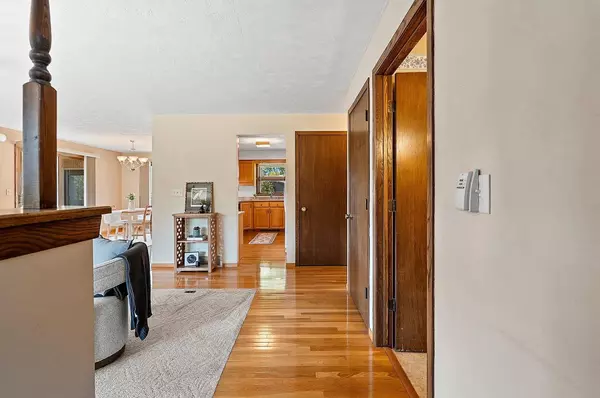 Appleton, WI 54914,1811 N WHITNEY DRIVE