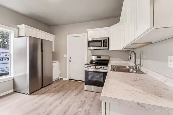 New London, WI 54961,200 W BEACON STREET