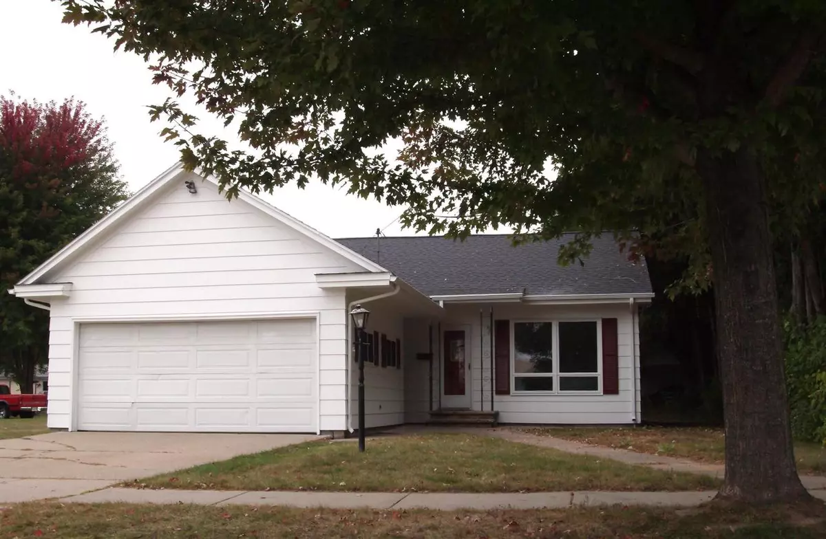 Oconto, WI 54153,251 ERIE AVENUE