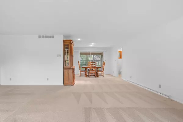 Neenah, WI 54956,1061 KALFAHS STREET