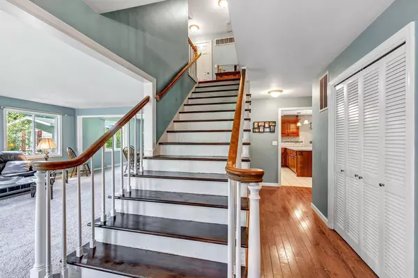 Shawano, WI 54166,433 FAIRVIEW WAY