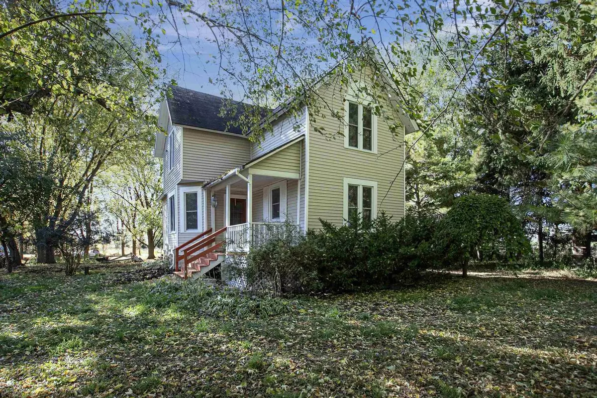 Omro, WI 54963,6059 E SCOTT STREET