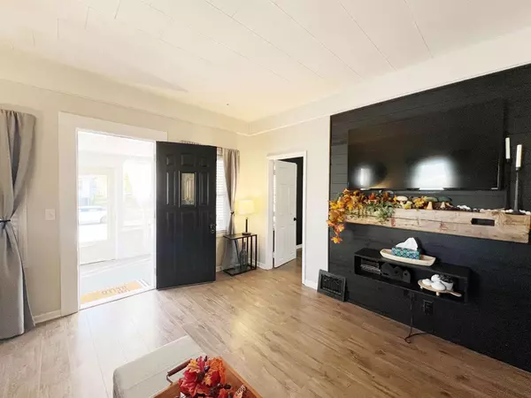 Fond Du Lac, WI 54935,34 S BELL STREET