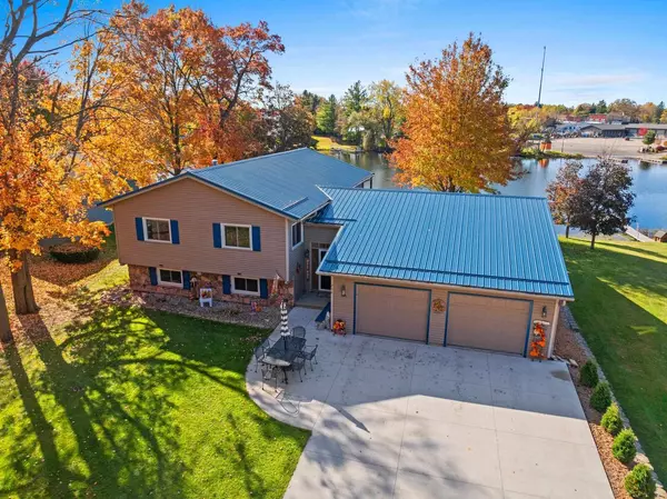 250 ALPINE DRIVE, Shawano, WI 54166