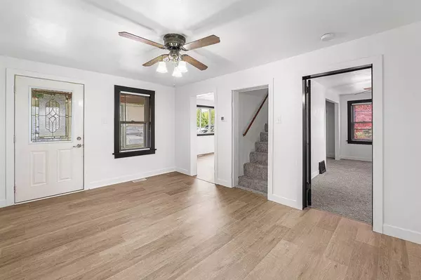 Fond Du Lac, WI 54935,197 N LINCOLN AVENUE