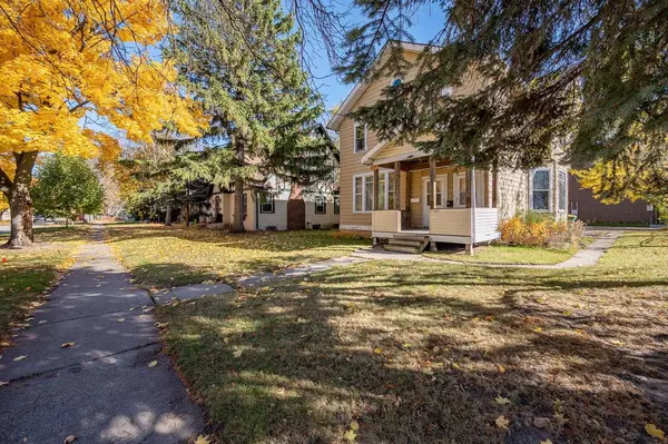 Green Bay, WI 54303,126 N MAPLE AVENUE