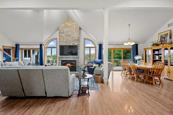 Denmark, WI 54208,7207 FAIRVIEW ROAD