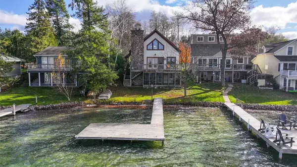 E1402 GRANDVIEW ROAD, Waupaca, WI 54981