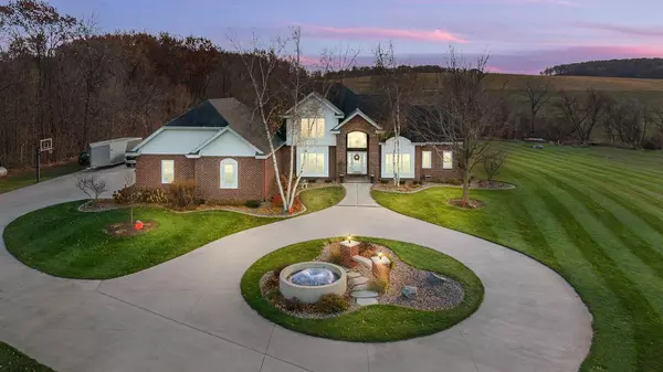 N697 COUNTY ROAD W, Campbellsport, WI 53010