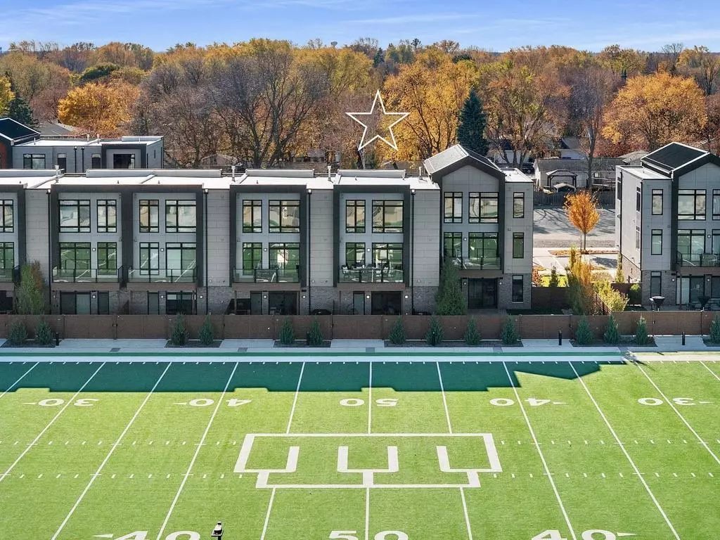 Green Bay, WI 54304,1108 BROOKWOOD DRIVE