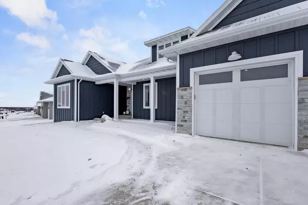 Green Bay, WI 54313,1725 RED OAK STREET