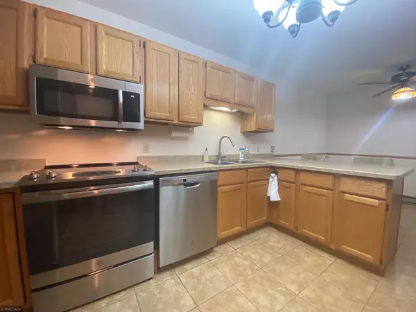 Osceola, WI 54020,826 Oak CT