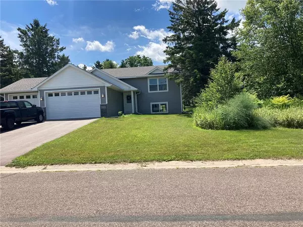 Roberts, WI 54023,705 Lacie D Ln