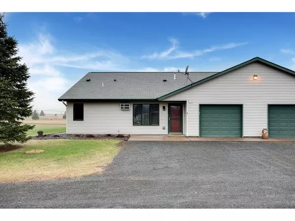 2385 94th Avenue #3, Osceola, WI 54020