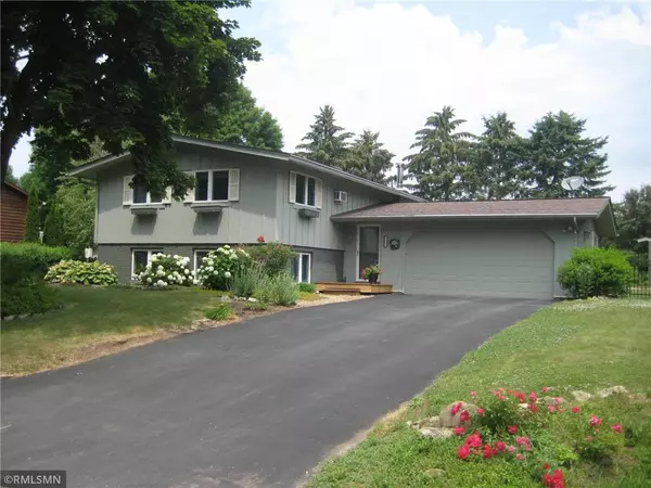 Prescott, WI 54021,1666 Jewel St
