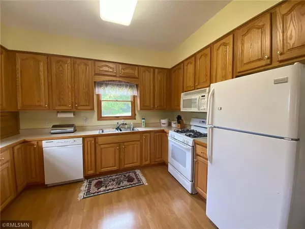 Osceola, WI 54020,598 230th St
