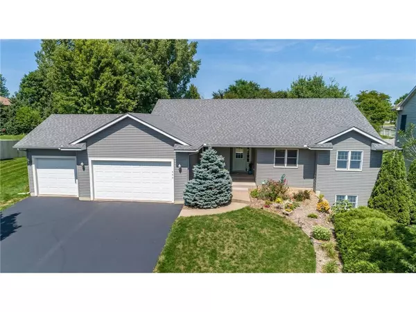 559 Jefferson St, River Falls, WI 54022