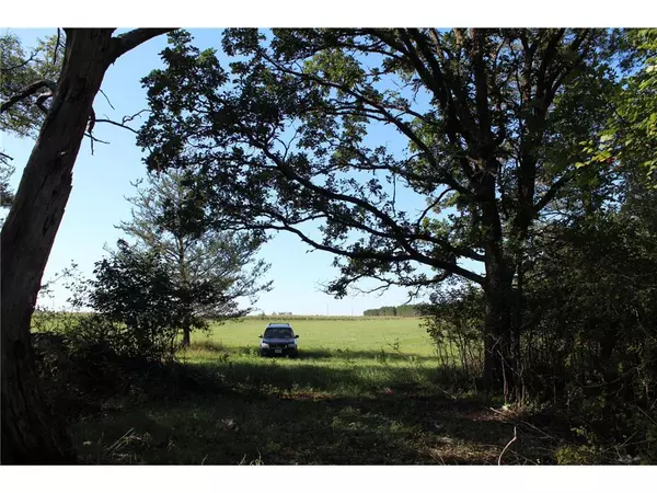12582 Wood Ridge Ct, Grantsburg, WI 54840