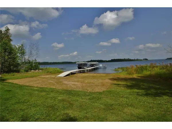 Shell Lake, WI 54871,309 S Lake Dr