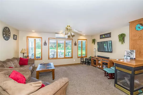 South Range, WI 54874,4207 S Kellogg Rd