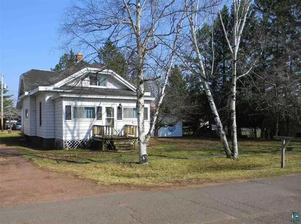 220 Thomas St, Mellen, WI 54546