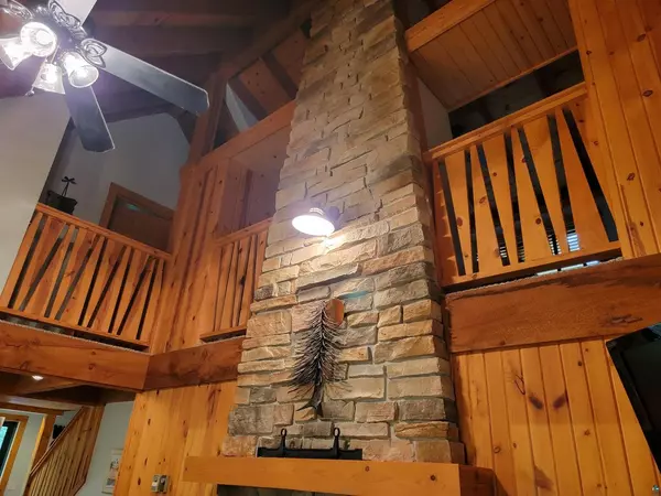 Bayfield, WI 54814,37620 Sophie Ln