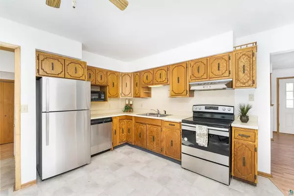 South Range, WI 54880,8390 E State Highway 13